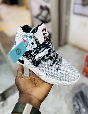 Original Nike Kyrie 2 “Effect” Basketball Sneakers