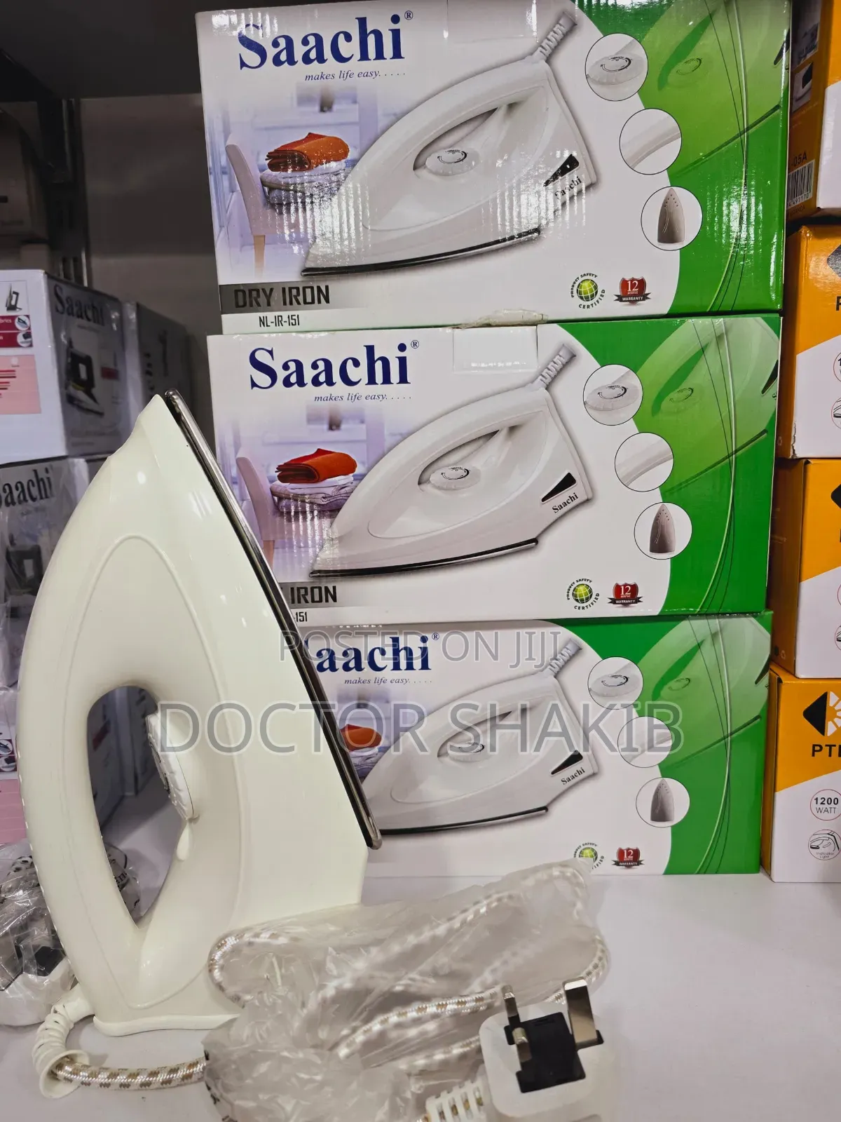 Saachi Dry Iron IR-151
