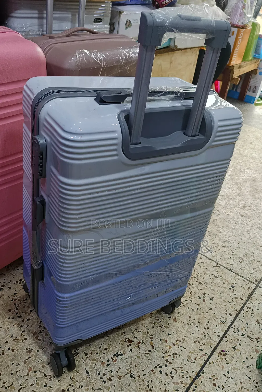 Italiano Rubber Suitcase