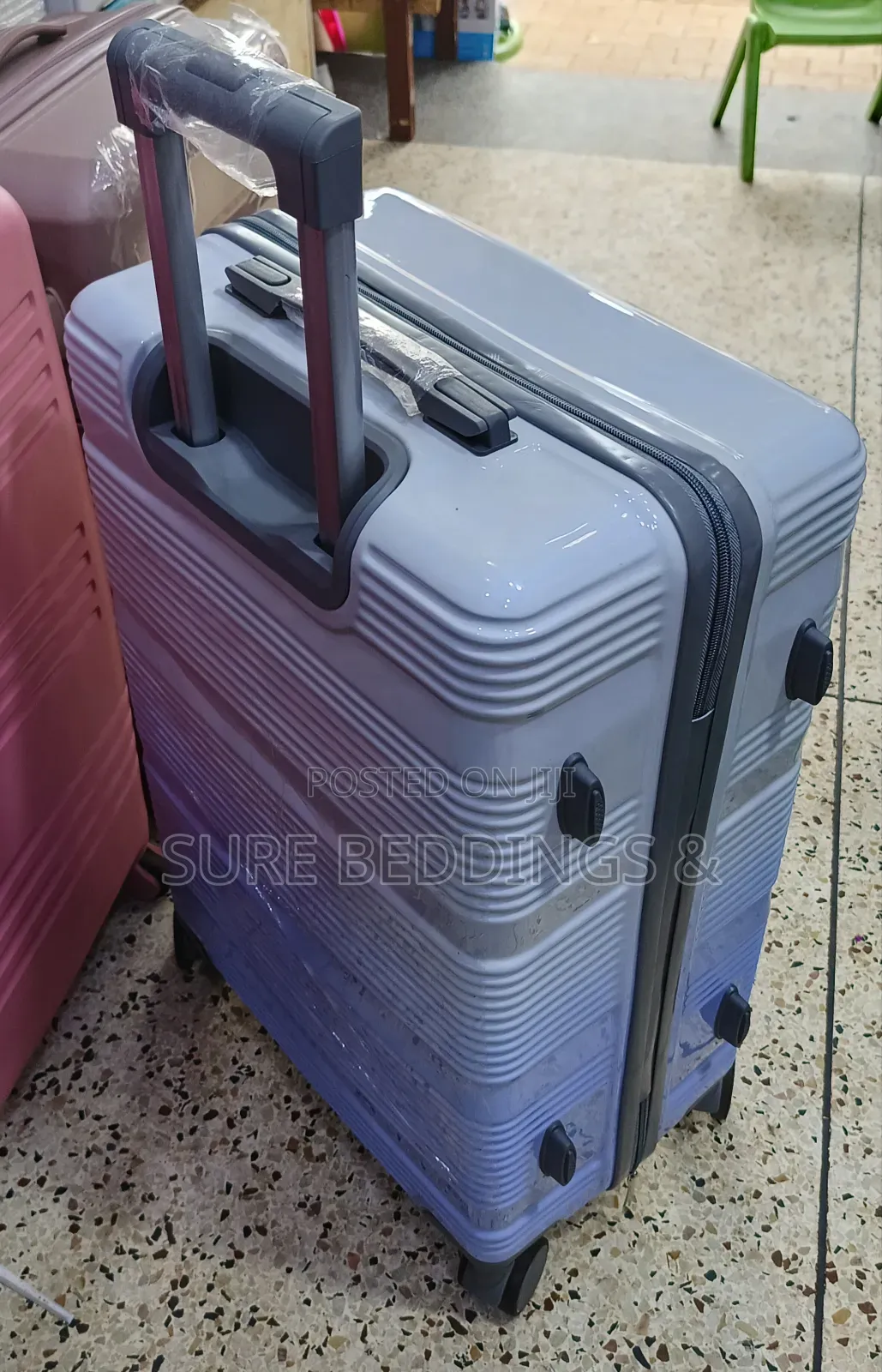 Italiano Rubber Suitcase