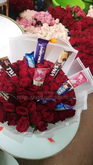 Flowers Surprises Gifts Chocolates in Red Roses Color Heavy