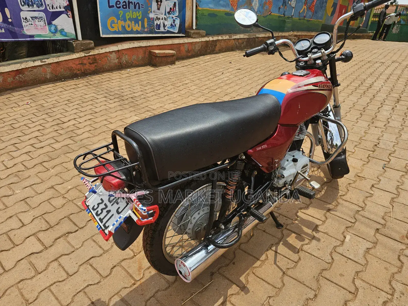 Bajaj Boxer 2023 Red