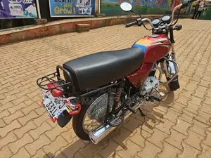 Bajaj Boxer 2023 Red