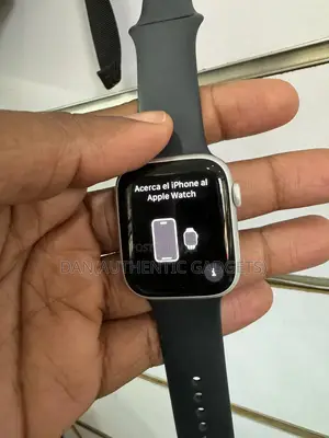 Apple Watch Series 8 45mm Silver in Brand New Condition