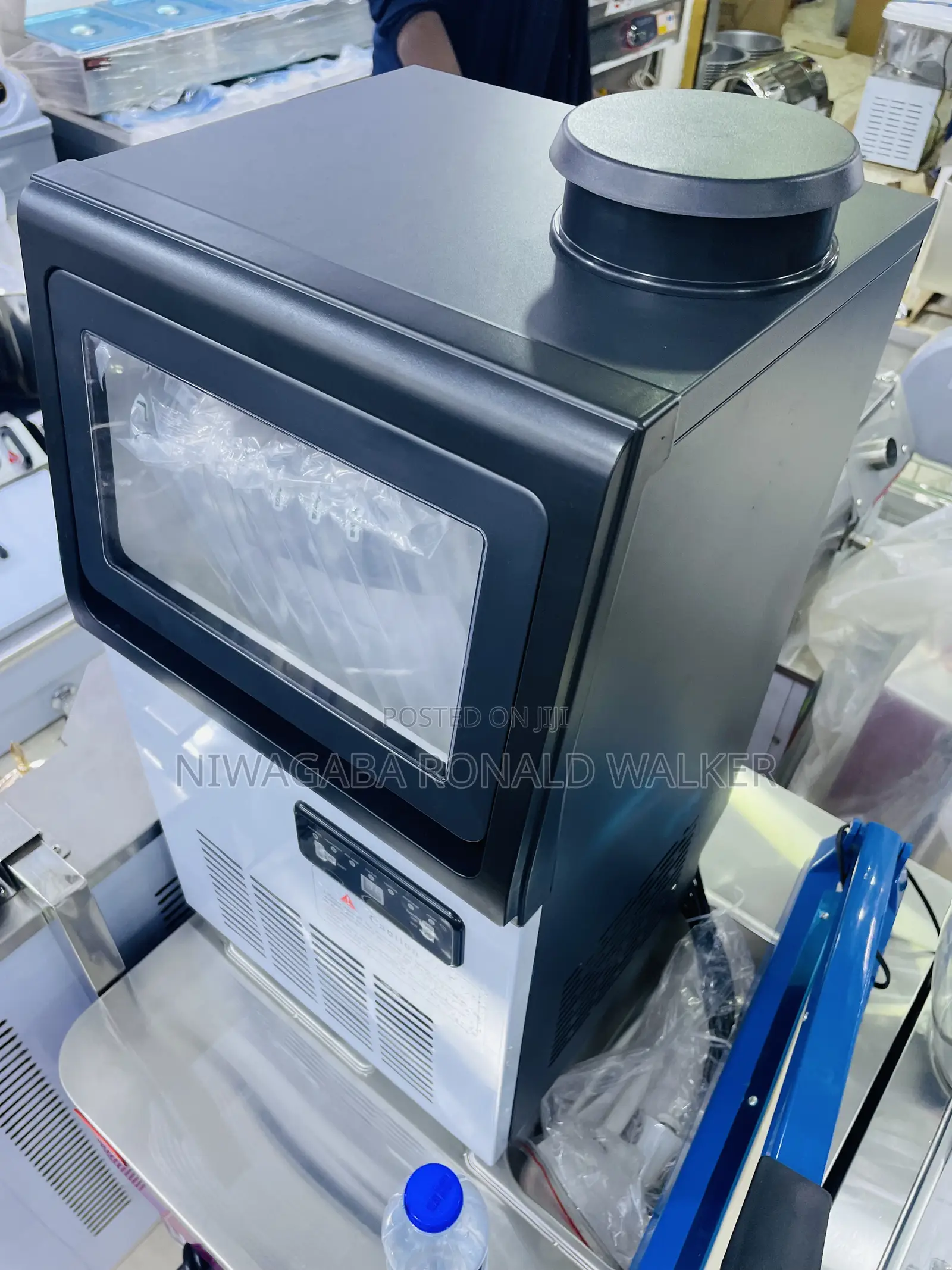 Commercial Ice Cube Maker Machine