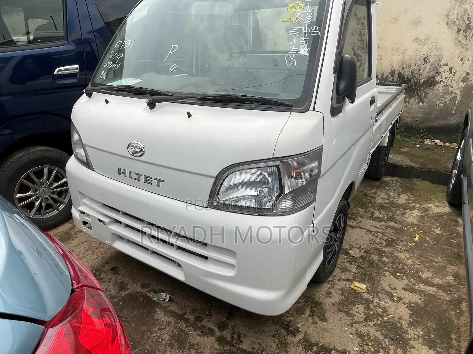 Daihatsu HIJET 2012 White