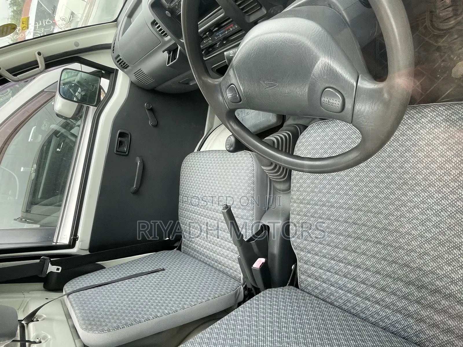 Daihatsu HIJET 2012 White