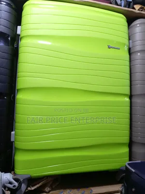 Classic Plastic Suitcases in Extra Large Size