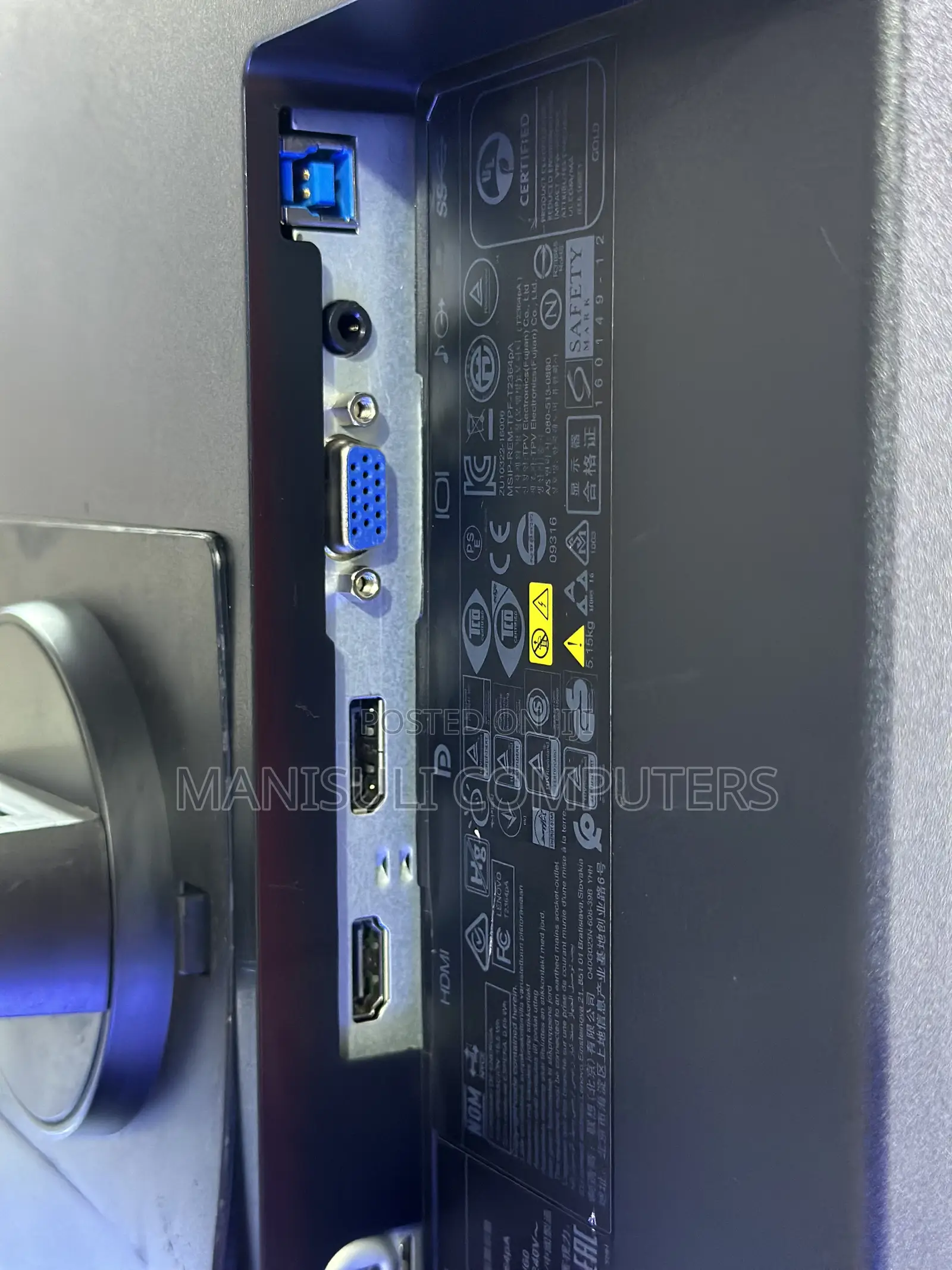 Monitor 24 Inch Lenovo Ips VGA HDMI USB 3.0, DP Display