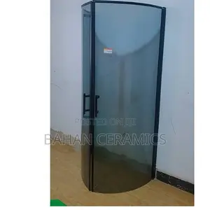 Black Shower Cabinets /Shower Rooms