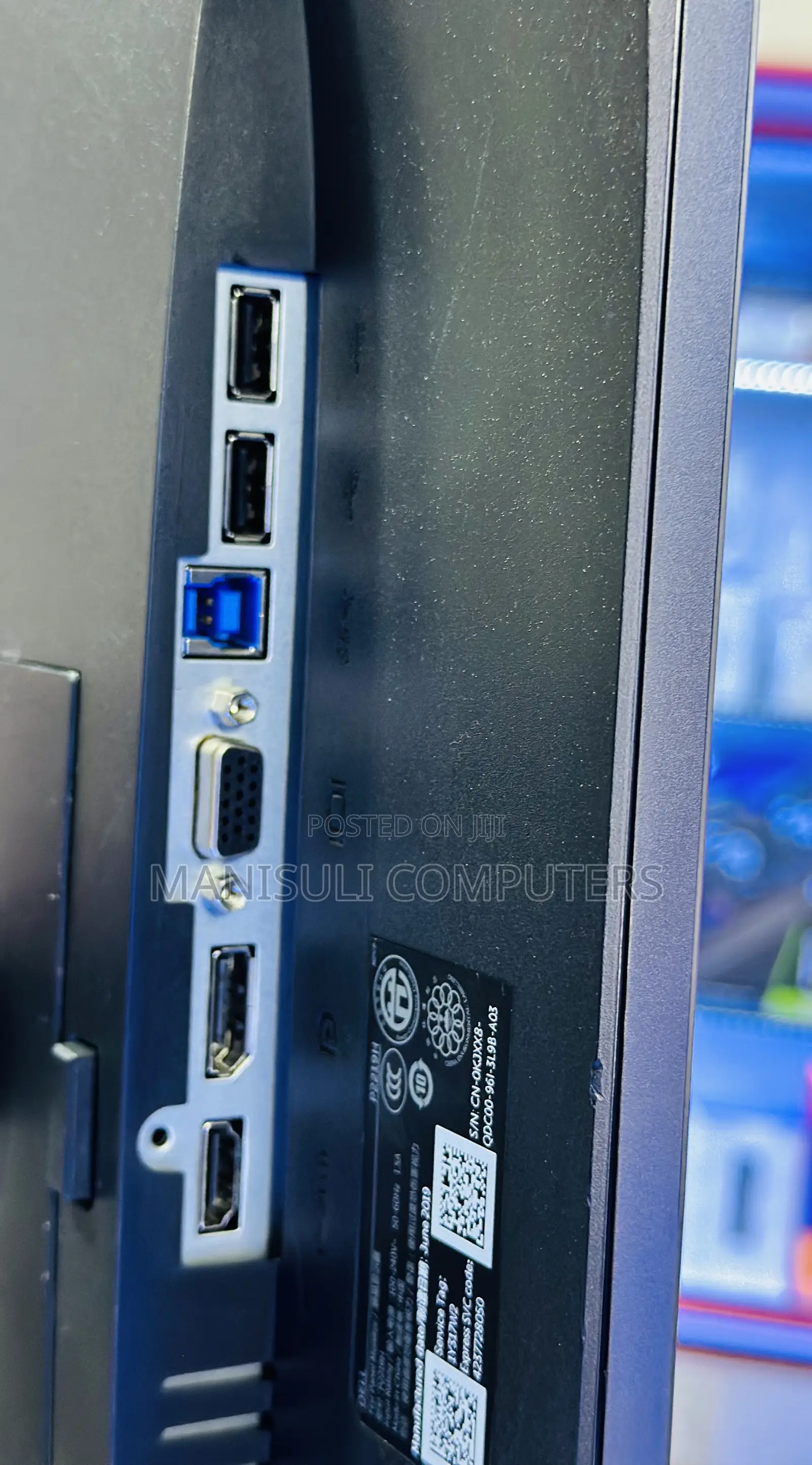 Monitor 22 Inch Dell Ips Screen VGA HDMI USB 3.0 DP DIV