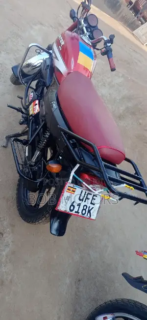Hero Hunter 125 2021 Red