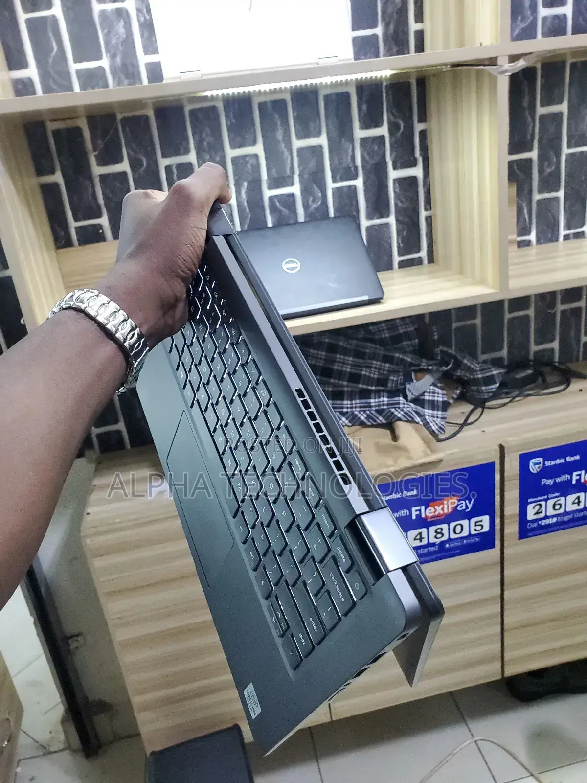 Laptop Dell Latitude 7410 16GB Intel Core I5 SSD 512GB