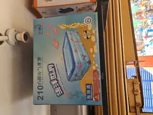 Kid's Inflatable Swimming Pool (2.1m)