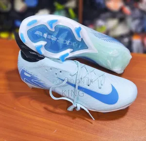 Nike Air Zoom Mercurial Vapor. Lite Blue Football Boots