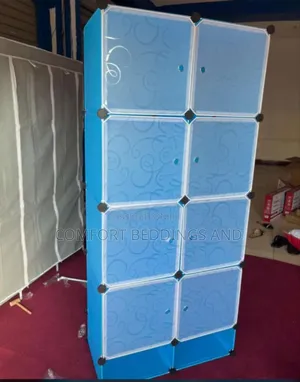 Two Column Plastic Closet