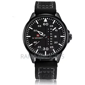 Naviforce Men’S Dated Analog Leather Strapped