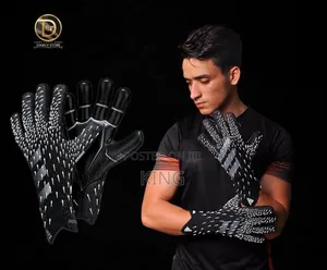 Pro Goalkeeper Gloves. Black Adidas Predator