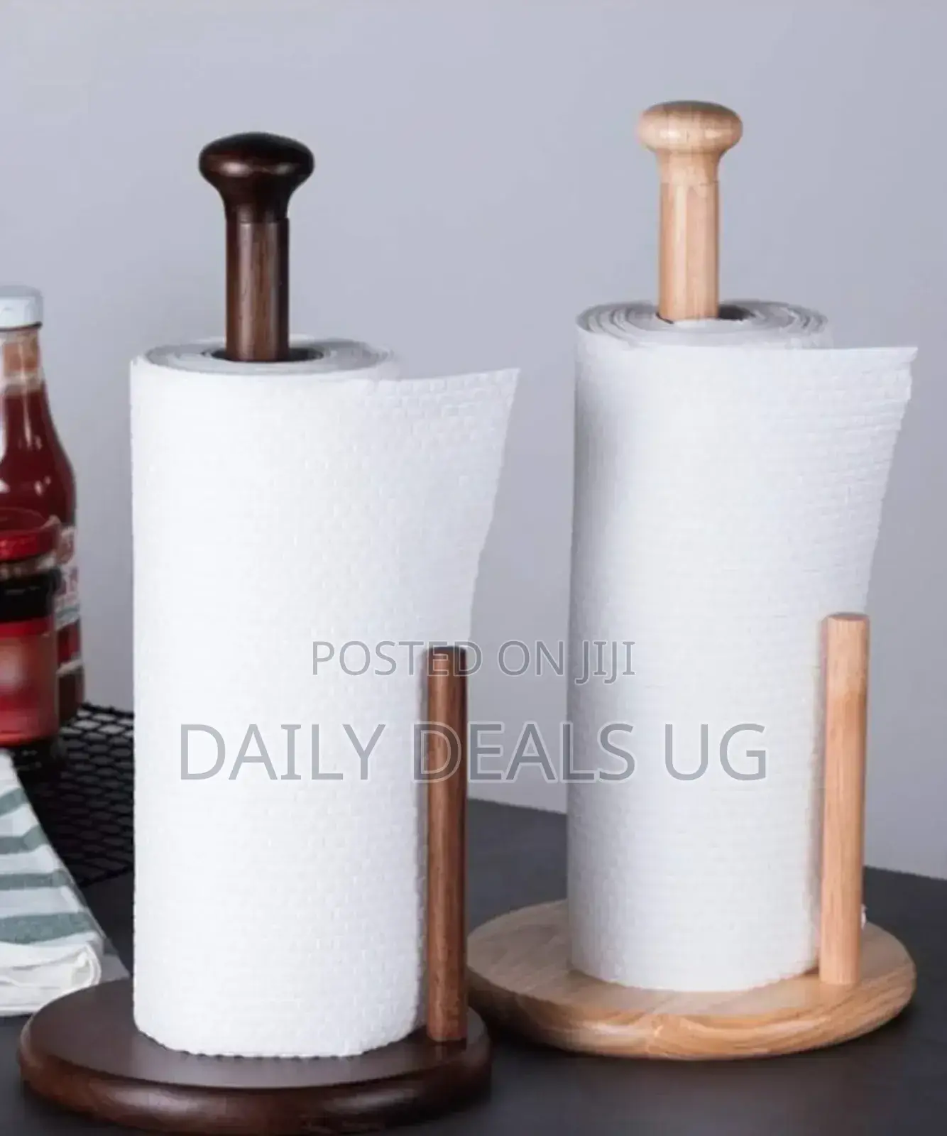 Round Portable Tissue Holder