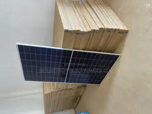 500W Mono Crystalline Solar Panels/ Cworth Power.