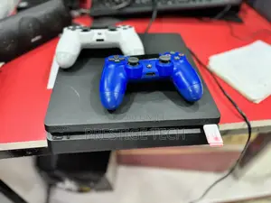 Sony Play Station 4 Slim Chipped With 3 Pads And 6 Games, Ps4 Slim