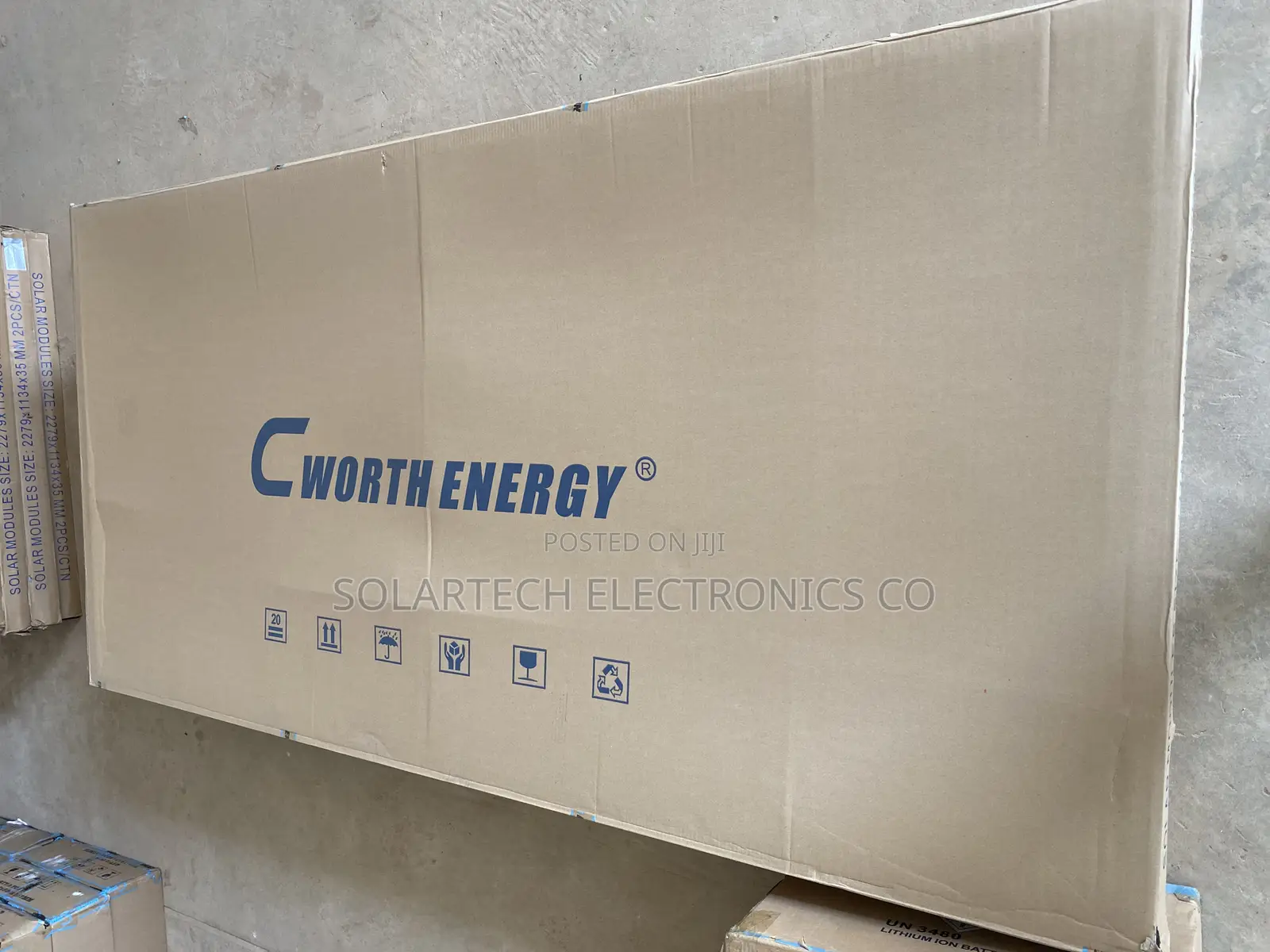 600W Mono Crystalline Solar Panels An