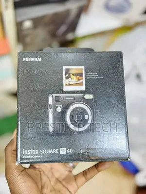 Fujifilm Instax Square 40 Polaroid Instant Camera (SQ40)