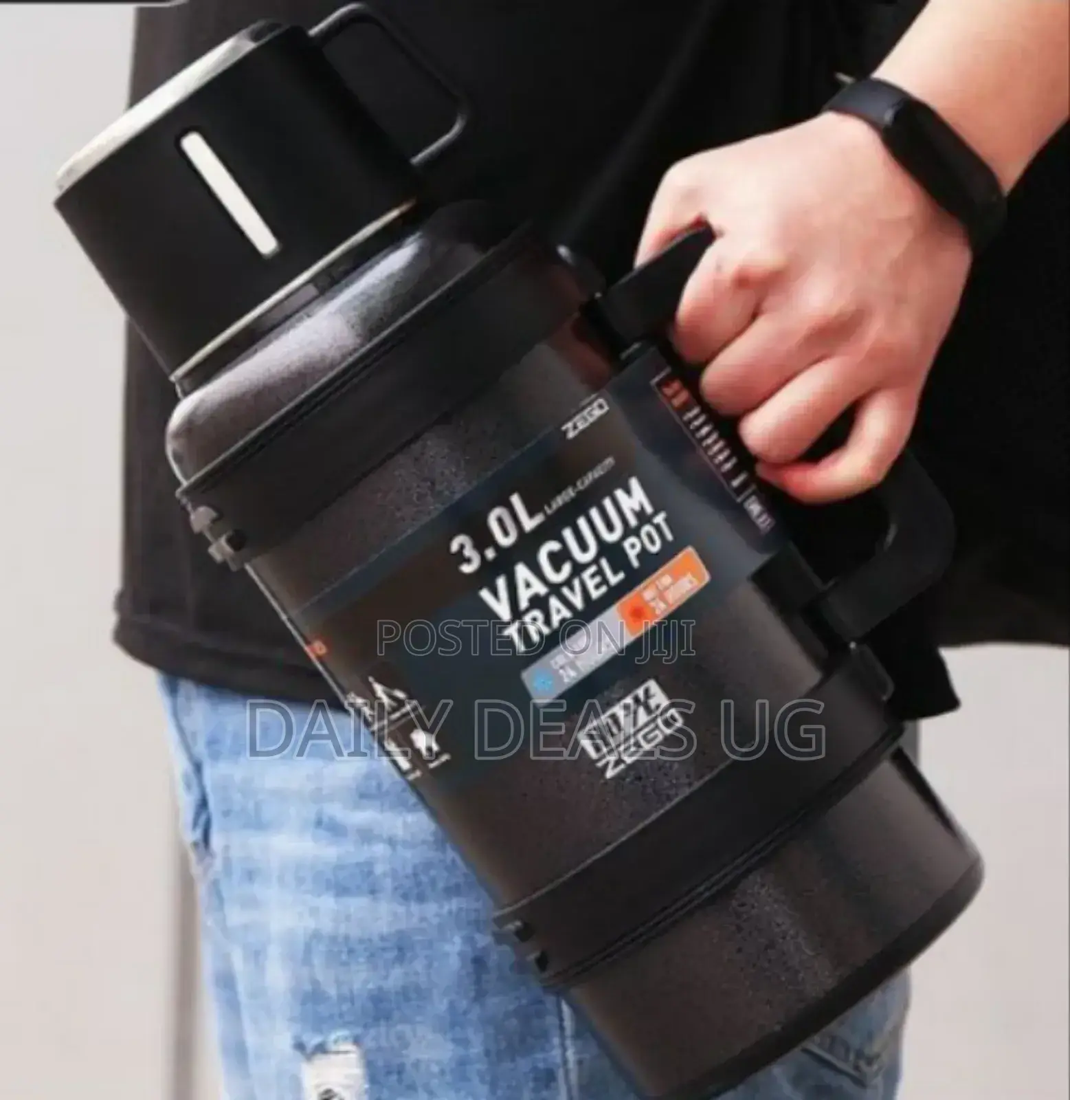 Black Travel Vacuum Pot