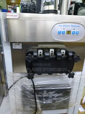 Automatic Ice Cream Machines \\ Table Soft Serve/Medium Size