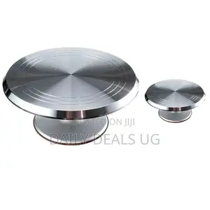 Round Metal Cake Stand