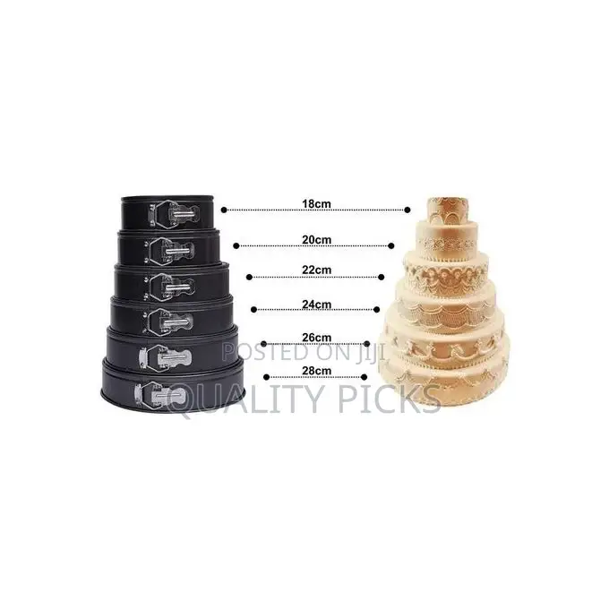 6 Pieces of Non-Stick Cake Mould Pans - Black.