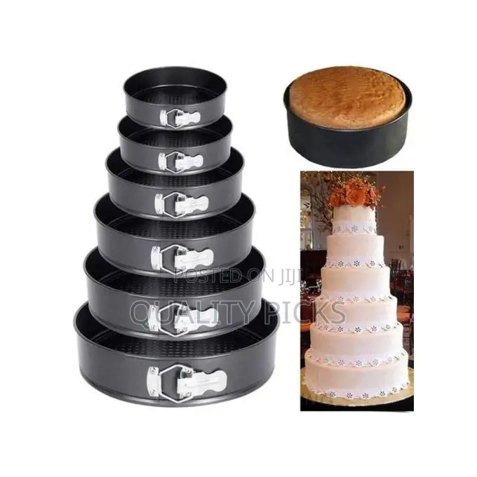 6 Pieces of Non-Stick Cake Mould Pans - Black.
