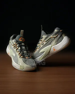 Luka 2 'Dragon Bridge'
Basketball Shoes