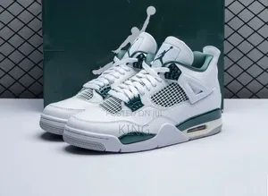 Air Jordan 4 Retro Oxidized Green