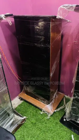 Glass Pulpit