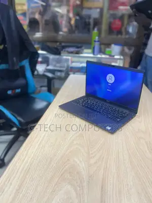New Laptop Dell Latitude 7400 8GB Intel Core I5 SSD 256GB