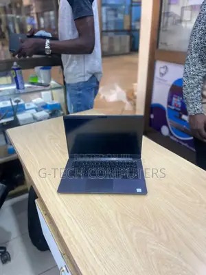 New Laptop Dell Latitude 7400 8GB Intel Core I5 SSD 256GB