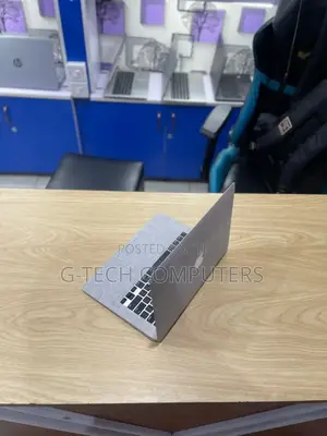 New Laptop Apple MacBook Air 2015 8GB Intel Core I5 SSD 256GB