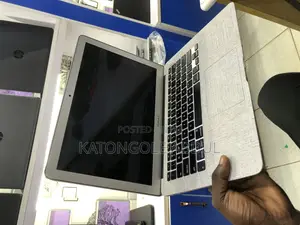 New Laptop Apple MacBook Air 2015 8GB Intel Core I5 SSD 128GB