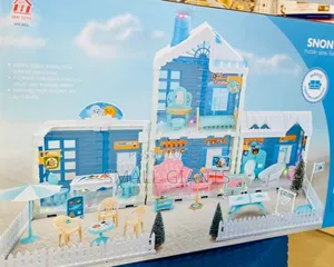 Snon Toy House