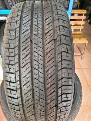 275/40r22 Brand New Tires.