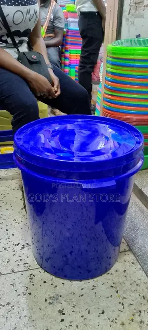Flat Cover Buckets 40litres Blue