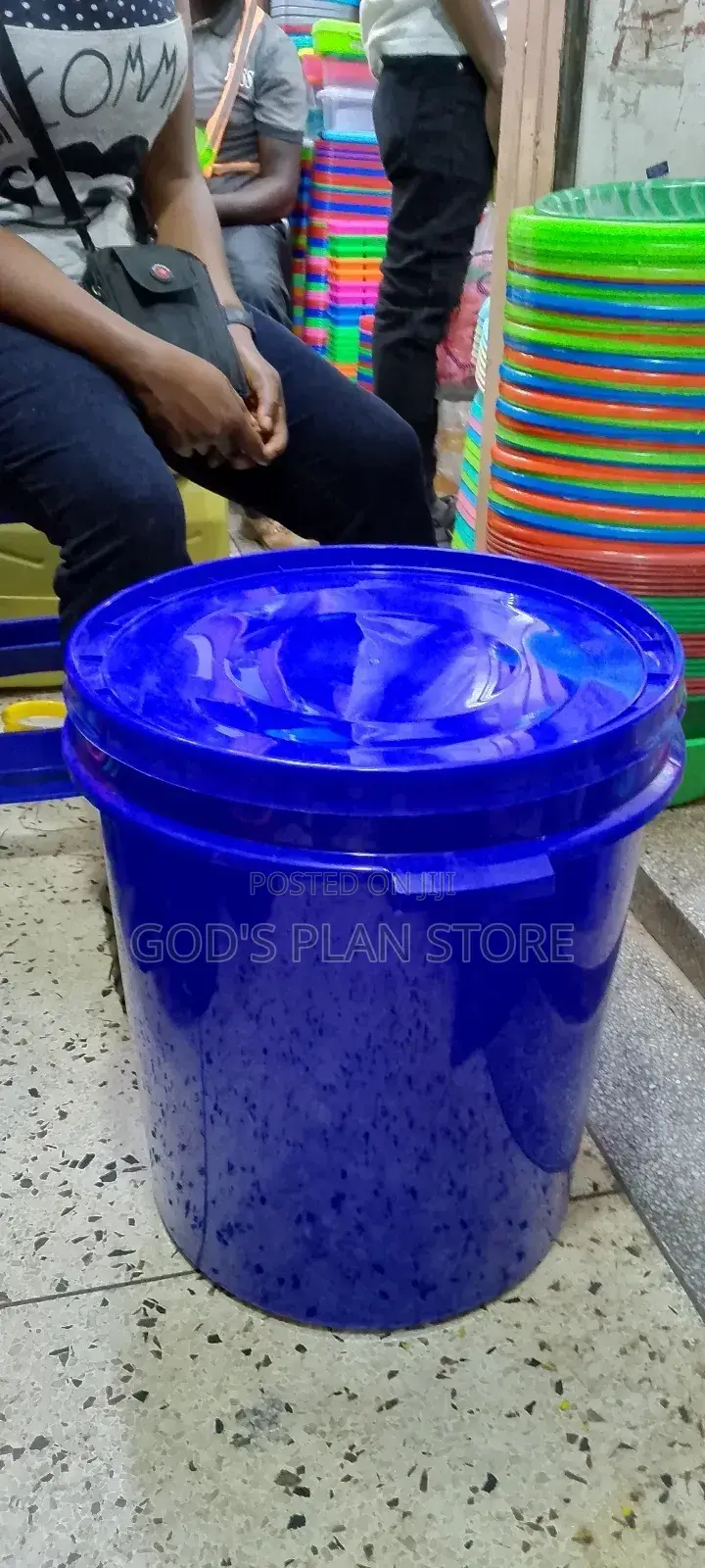 Flat Cover Buckets 40litres Blue