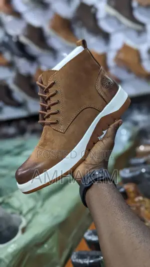Classic Timberland Casual Boots in Stock