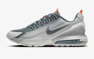 Nike Men's Air Max Pulse Roam Ston"