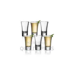 6 Pieces of Heavy Base Shot Glasses - Colorless