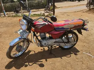 Bajaj Boxer 2022 Red