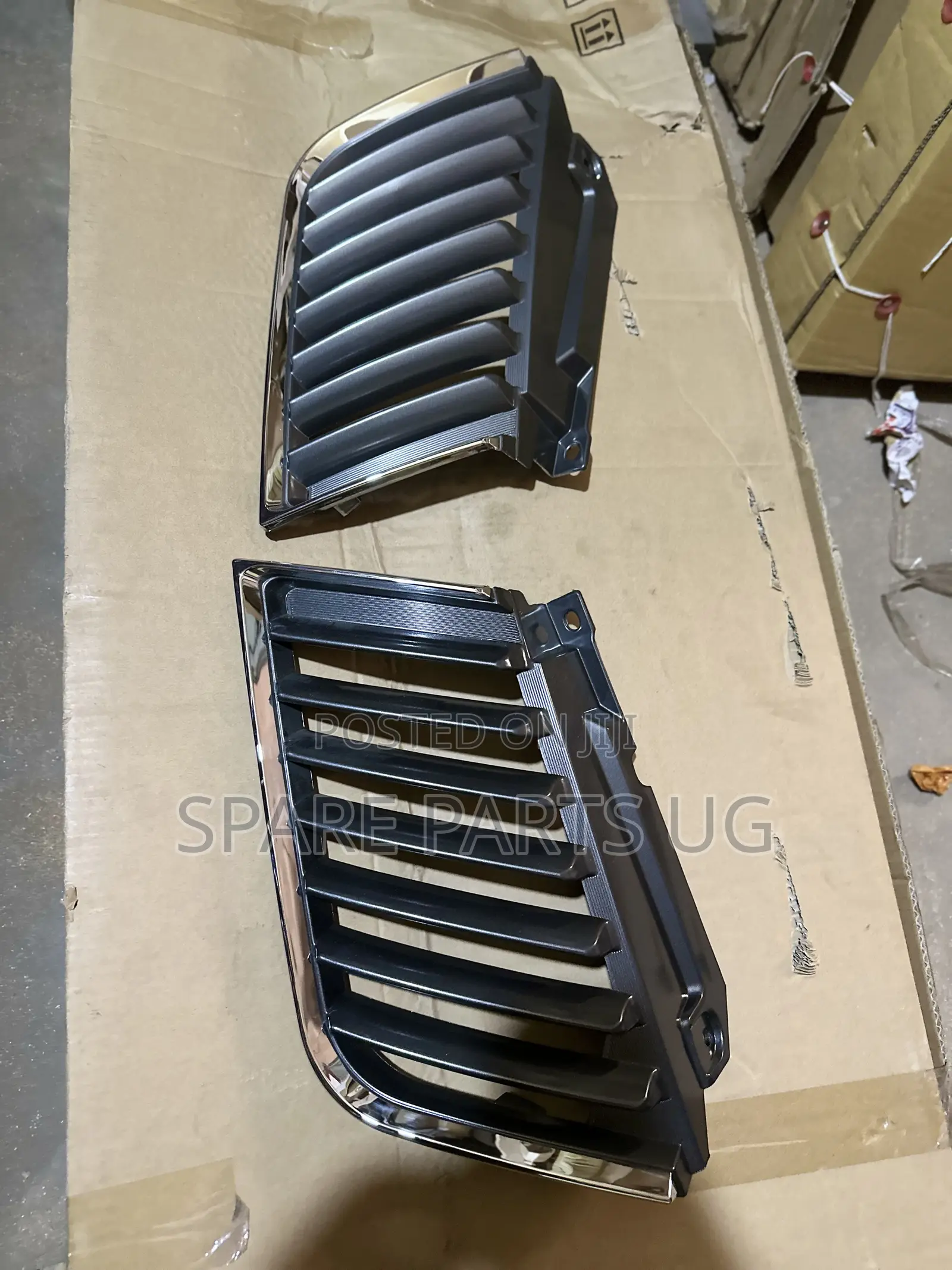 L200 2005 - 2008 Grille