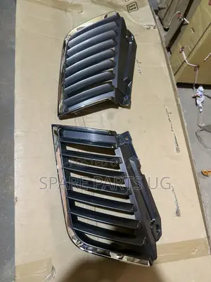 L200 2005 - 2008 Grille