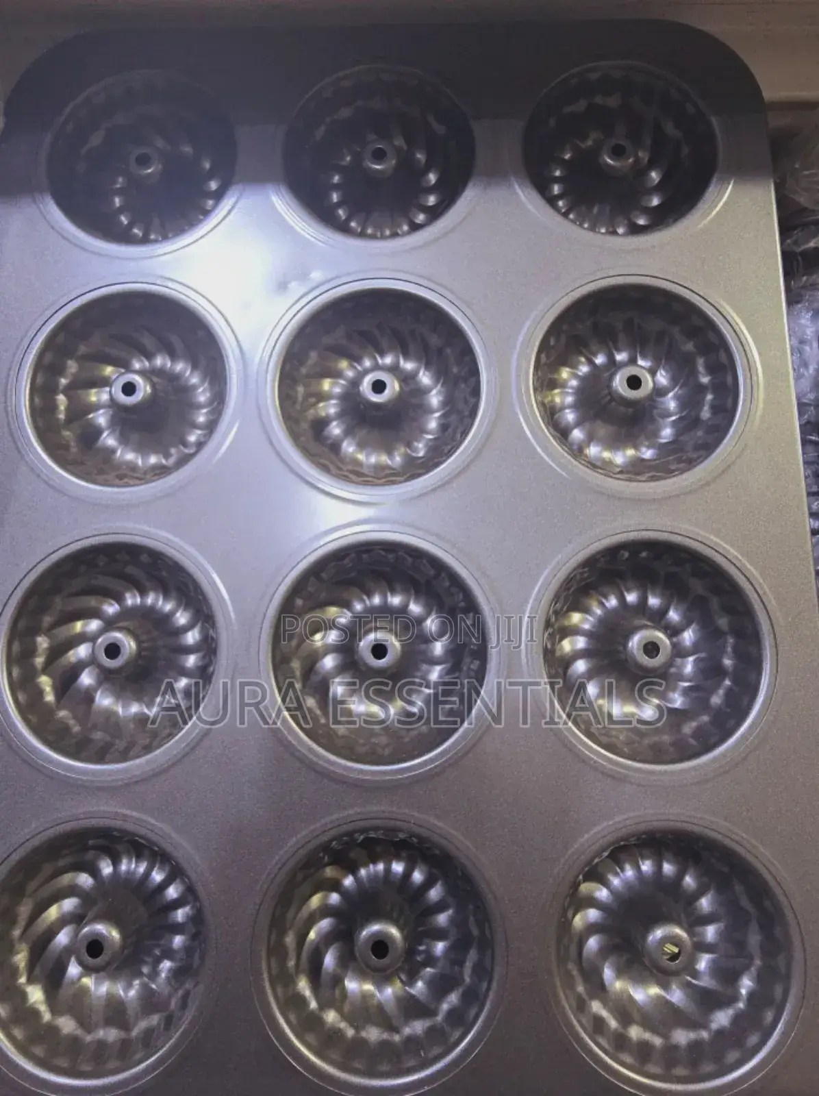 Wilton Mini Fluted Tube Pan